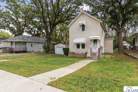 414 NE 3rd Street, Waseca, MN 56093