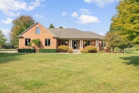 7030 Marsh Road, Marine City, MI 48039