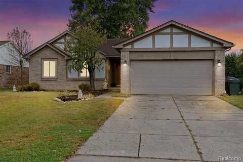 20757 Cueter Lane, Clinton Township, MI 48038