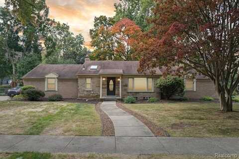 18797 Wiltshire Boulevard, Lathrup Village, MI 48076
