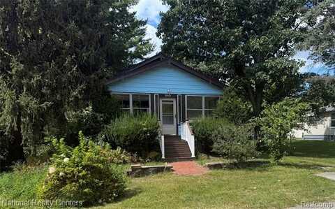 21431 Oxford Avenue, Farmington Hills, MI 48336