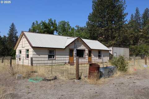 55735 BINGHAM RD, Adams, OR 97810