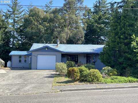 1931 OAK ST, North Bend, OR 97459