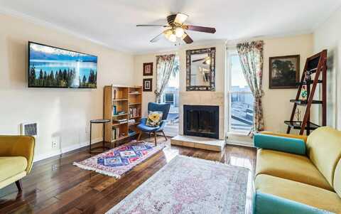 3770 Keating St, San Diego, CA 92110