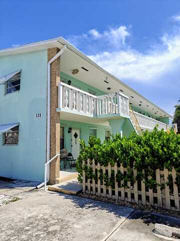 228 N Federal Highway, Lake Worth, FL 33460