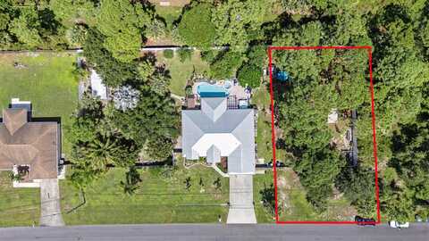 1067 SW Placetas Avenue, Port Saint Lucie, FL 34953