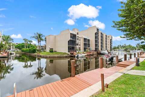17 Royal Palm Way, Boca Raton, FL 33432