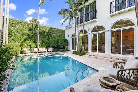245 Everglade Avenue, Palm Beach, FL 33480