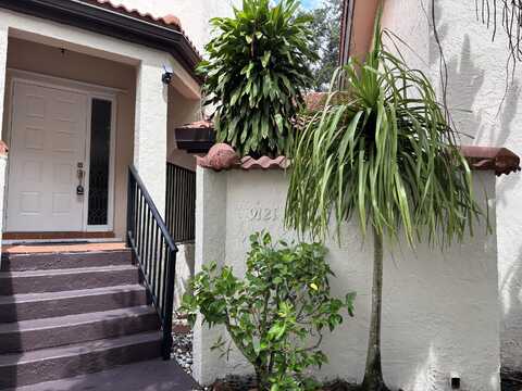 9121 W Sunrise Boulevard, Plantation, FL 33322