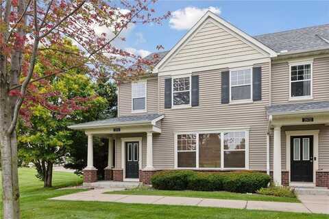 2574 136th Street W, Rosemount, MN 55068