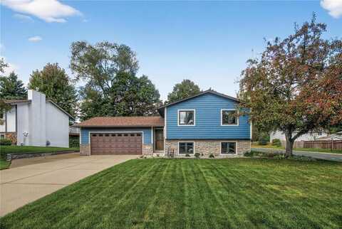 1589 Briardale Road NE, Fridley, MN 55432