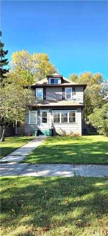 816 3rd Street, International Falls, MN 56649