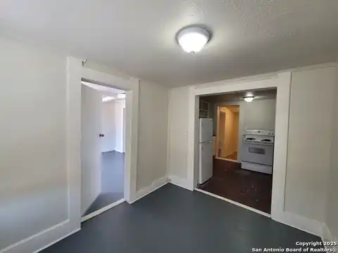 1336 Rigsby, San Antonio, TX 78210