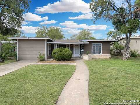 243 Storeywood Dr, San Antonio, TX 78213