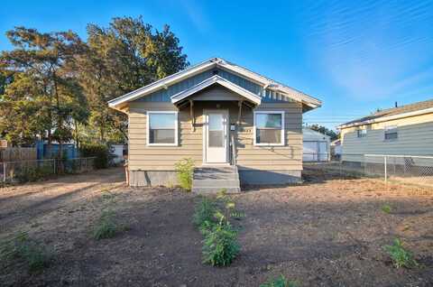 2323 E Rich Ave, Spokane, WA 99207