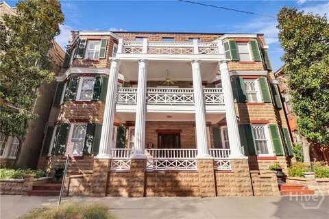 216 E State Street, Savannah, GA 31401