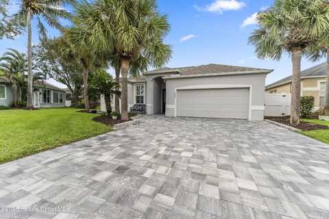 3053 Jacobaeus Lane, Indialantic, FL 32903