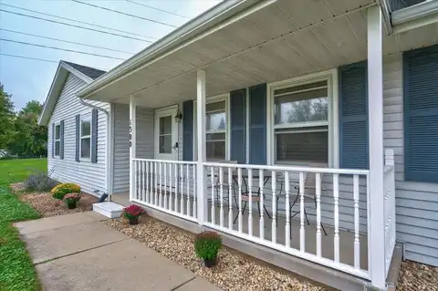 1300 Garden Avenue, Stoughton, WI 53589