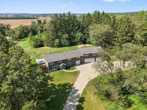 7814 County Road A, Verona, WI 53593