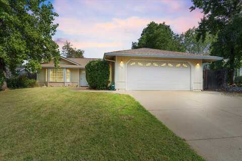 2870 Antigua Drive, Redding, CA 96003