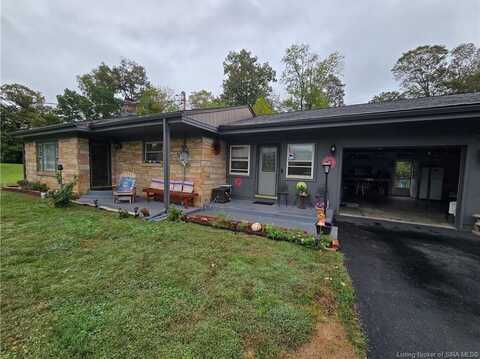 800 N Blue River Road, Pekin, IN 47165