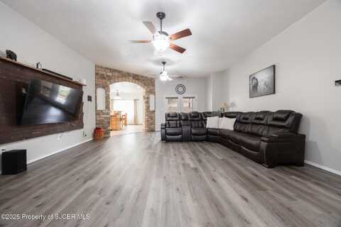 6008 CARL Street, Farmington, NM 87402