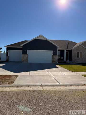 2848 E Larson Drive, Idaho Falls, ID 83401
