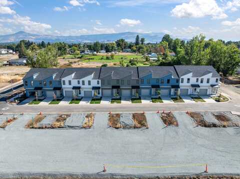 2028 Sunset Drive, Medford, OR 97501