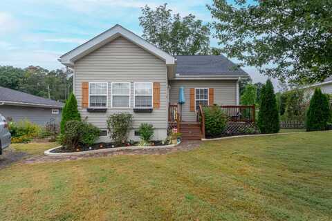 41 Lawrence Street, Lyman, SC 29365