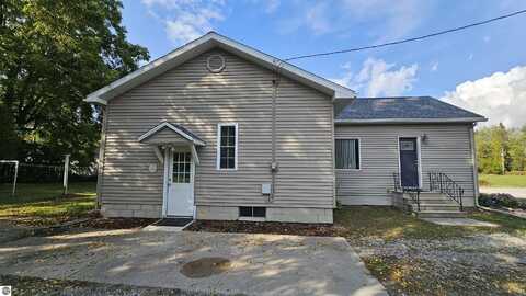 315 N Forest Street, Standish, MI 48658