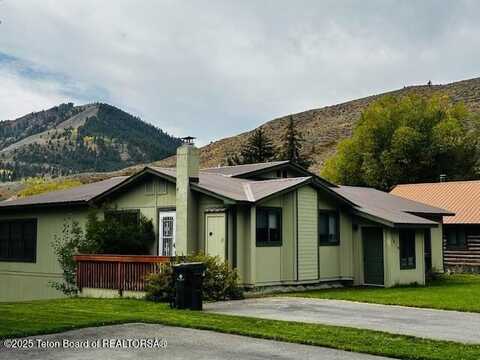 1610 E JW Drive, Jackson, WY 83001