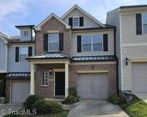982 Silver Leaf Drive, Winston Salem, NC 27103