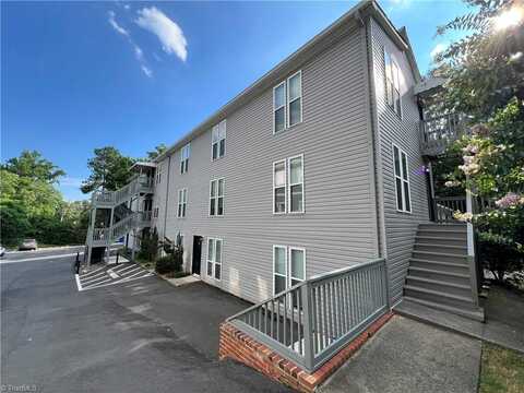 1426 Glade Street, Winston Salem, NC 27101