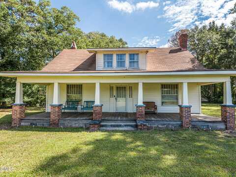 381 Royal Road, Roseboro, NC 28382