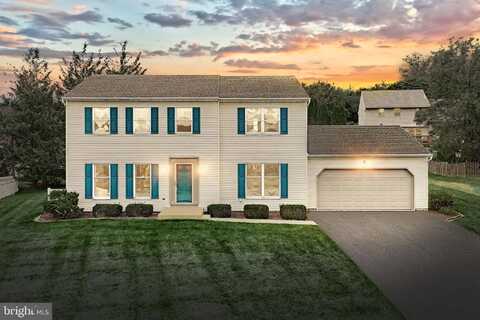 423 WHITE ROSE LANE, YORK, PA 17402