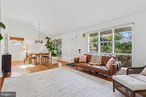 135 CORNELL ROAD, BALA CYNWYD, PA 19004