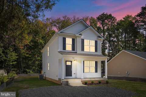 703 MATTOX AVENUE, COLONIAL BEACH, VA 22443