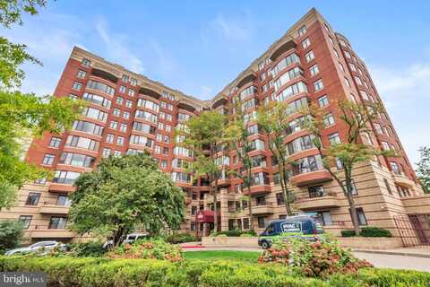 2400 CLARENDON BOULEVARD, ARLINGTON, VA 22201