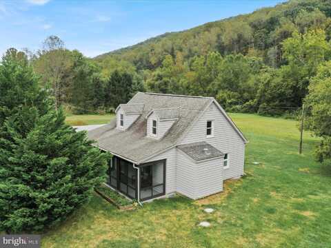 13149 JOHN MARSHALL HIGHWAY, LINDEN, VA 22642