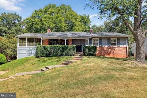 7374 ROXBURY AVENUE, MANASSAS, VA 20109