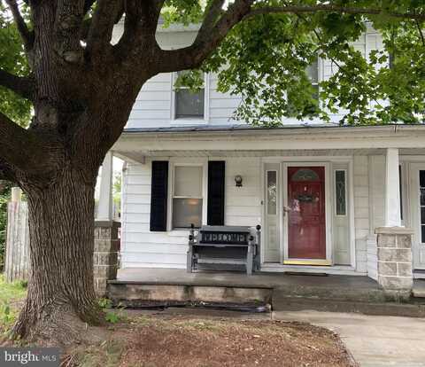 26 S 4TH STREET, MOUNT WOLF, PA 17347
