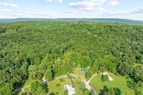 319 Burton Road, SPARTA, TN 38583