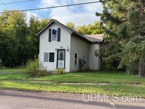 334 W Ayer, Ironwood, MI 49938