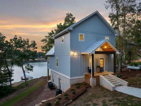 556 SIPSEY ROCK Rd, Crane Hill, AL 35053
