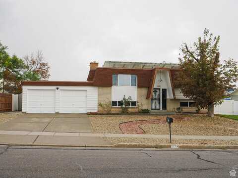 1124 E SLEEPY HOLLOW, Sandy, UT 84094