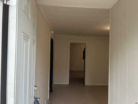 2200 Main St., Benton, KY 42025