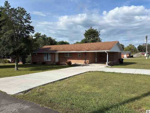 87 Glendale Dr., Cadiz, KY 42211