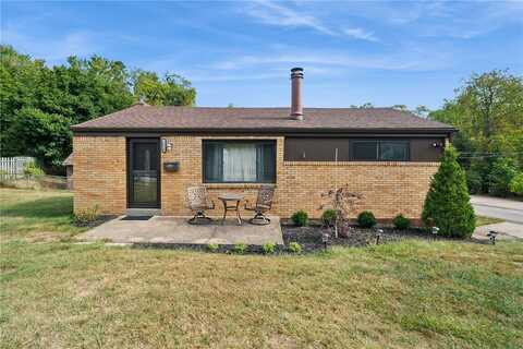 1638 Arnold St, Creighton, PA 15205