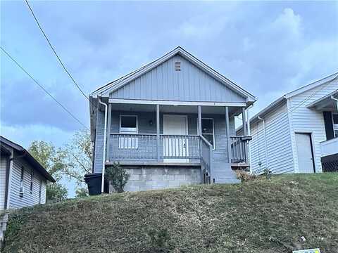 550 Broad St, Washington, PA 15301