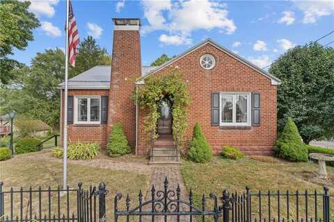 135 State St, Saxonburg, PA 16056